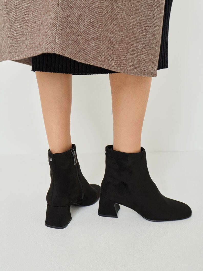 bootie nero 1-25314-45-001 compra tamaris stivaletti online