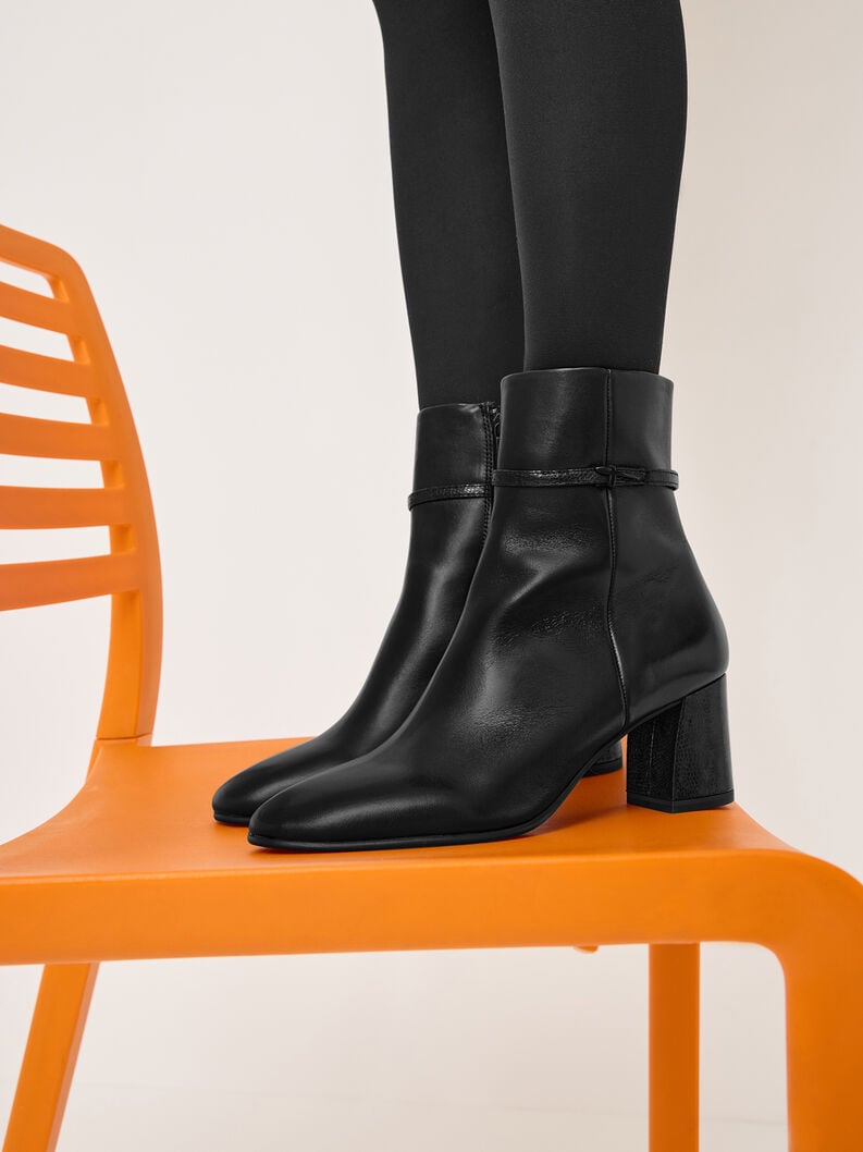 bootie nero 1-25336-43-098 compra tamaris stivaletti online