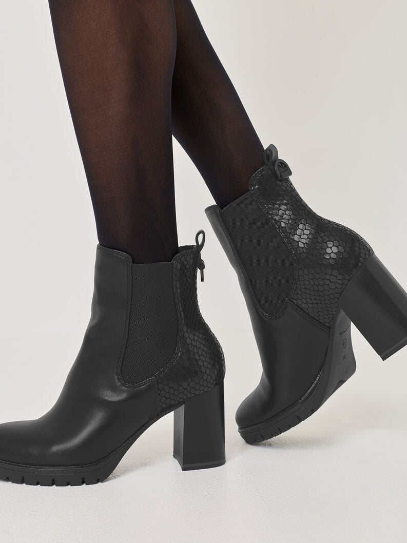 chelsea boot - nero 1-25351-41-021 compra tamaris stivaletti online