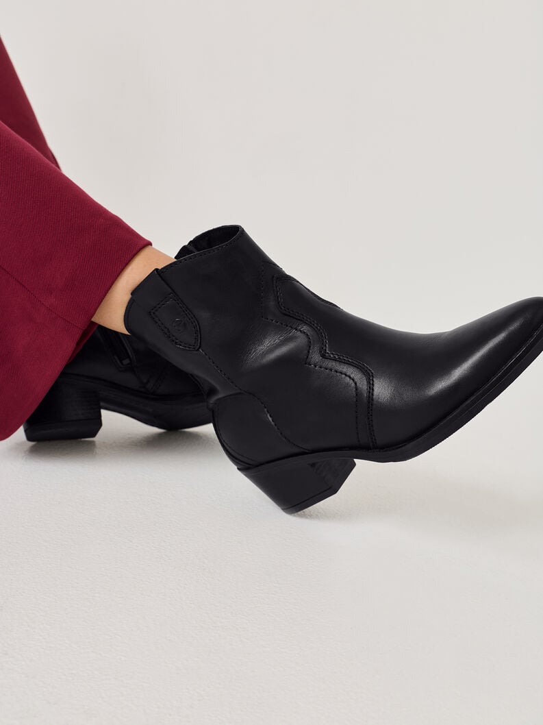 bootie in pelle - nero 1-25702-41-003 compra tamaris stivaletti online