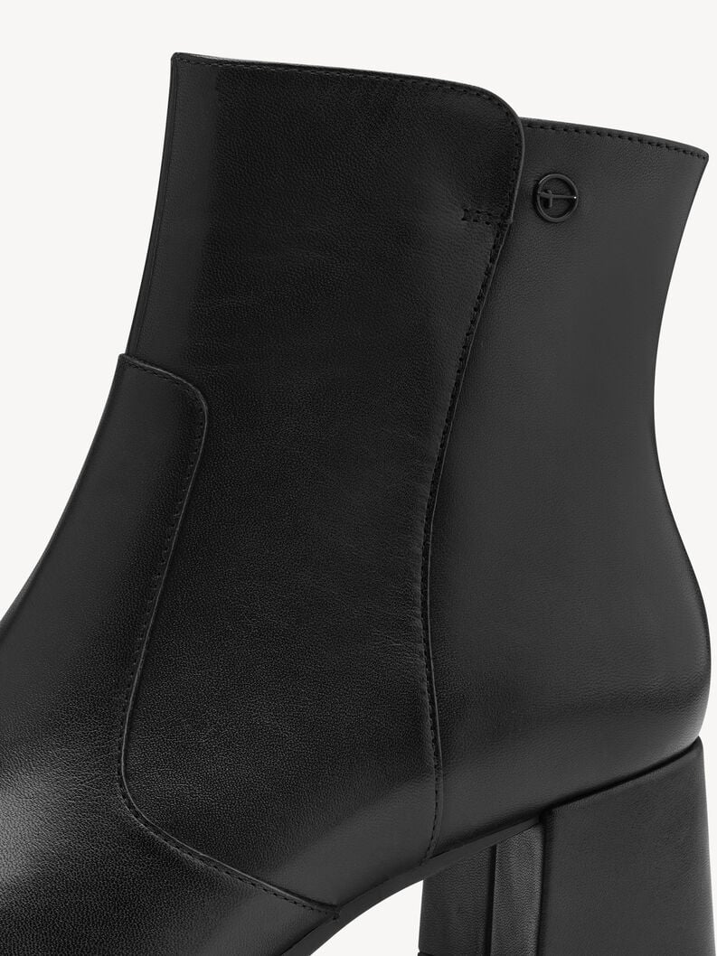 bootie nero 8-85312-43-022 compra tamaris ampia stivaletti online