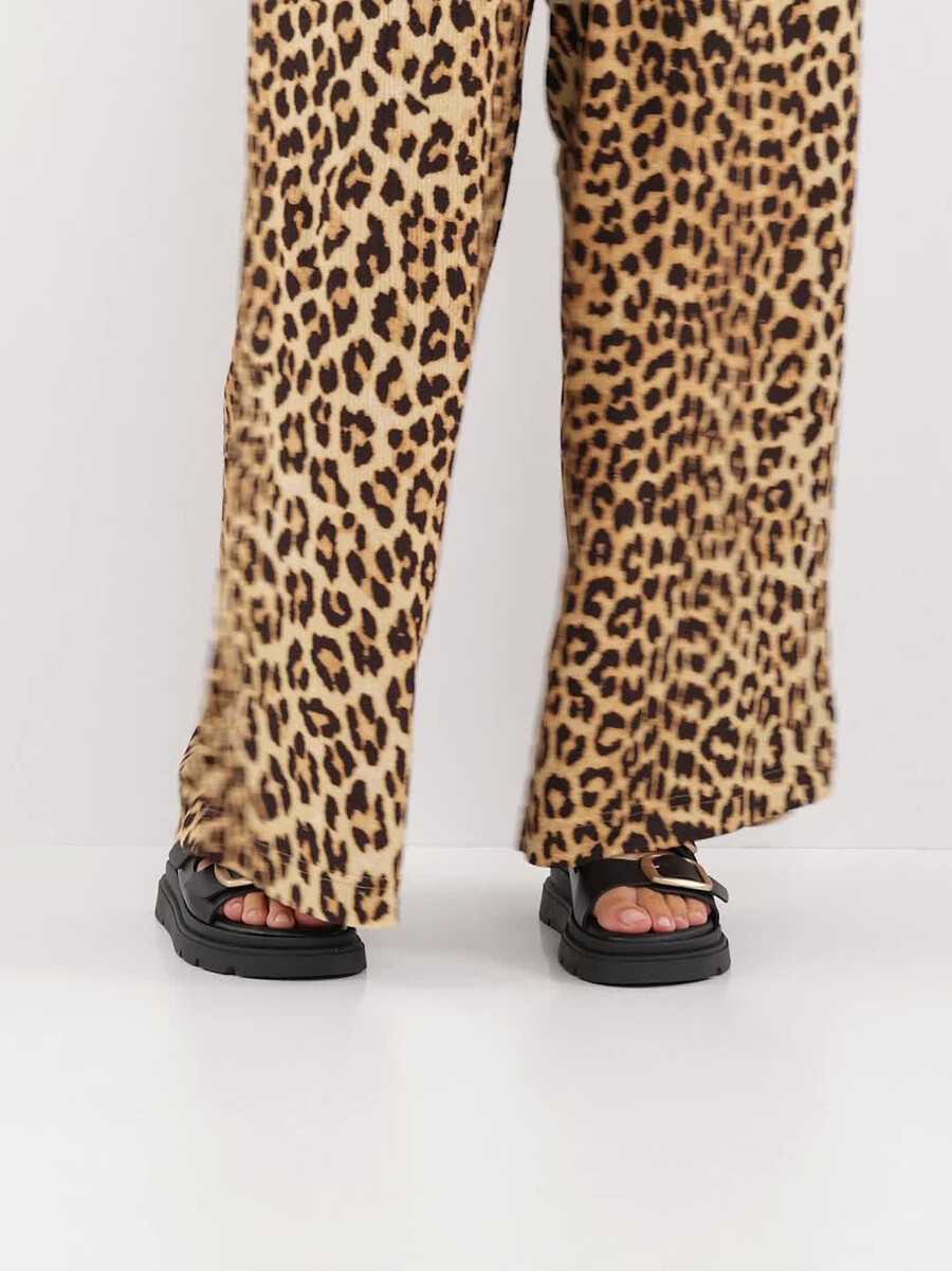 in pelle di mulo nero 1-27239-42-003 compra tamaris muli online