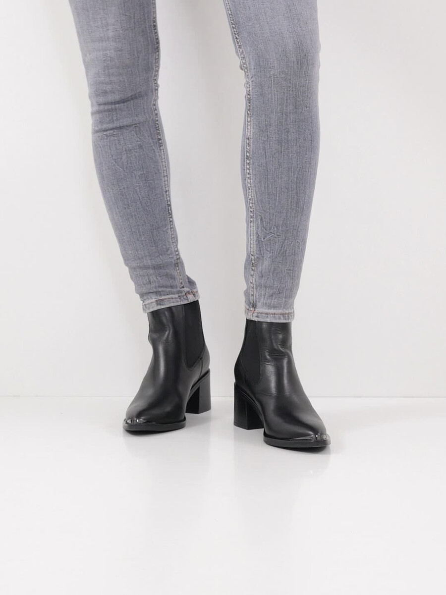 cuoio chelsea boot - nero 1-25301-45-003 compra tamaris stivaletti online