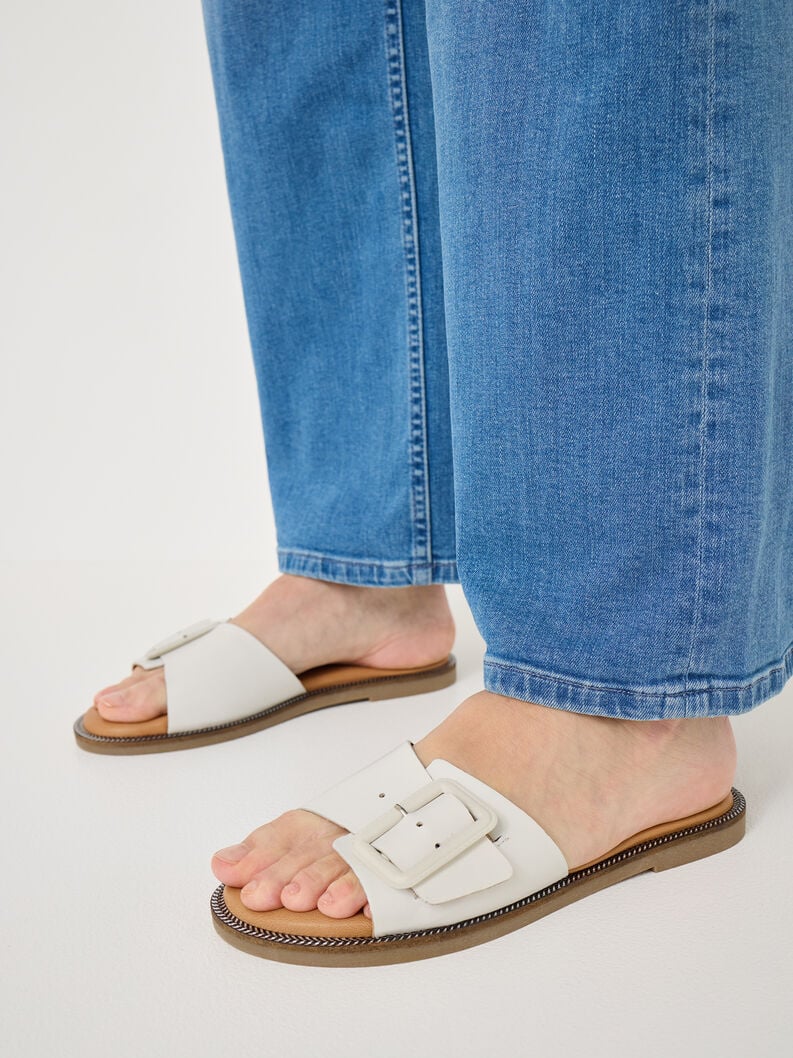 in pelle di mulo bianco 1-27105-42-117 compra tamaris muli online