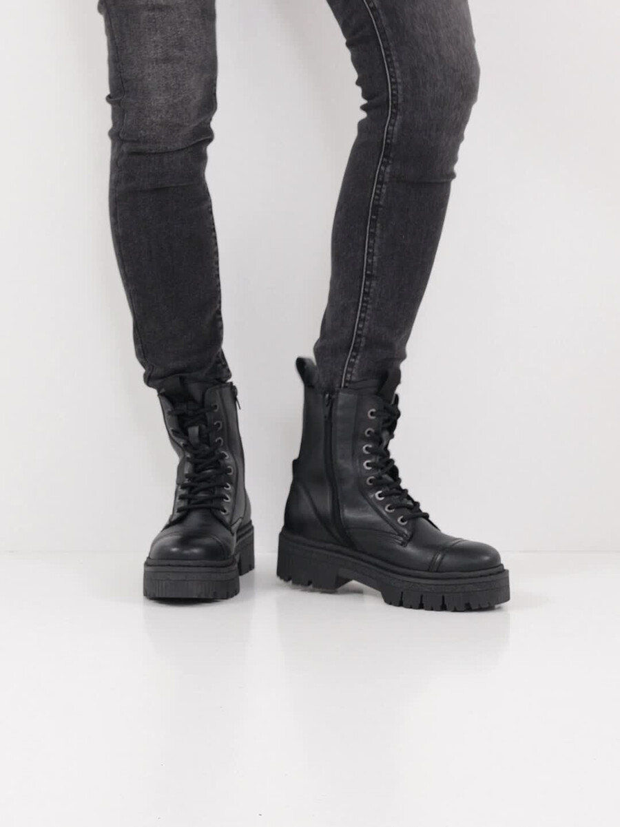 bootie in pelle - nero 1-25204-45-001 compra tamaris stivaletti online