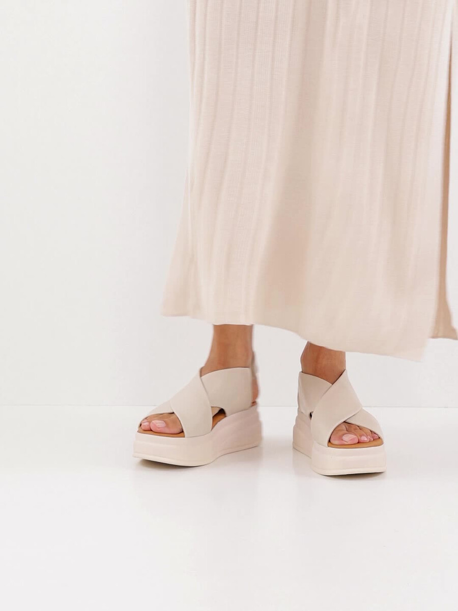 in pelle con tacco sandalo beige 1-28303-44-418 compra tamaris sandali online