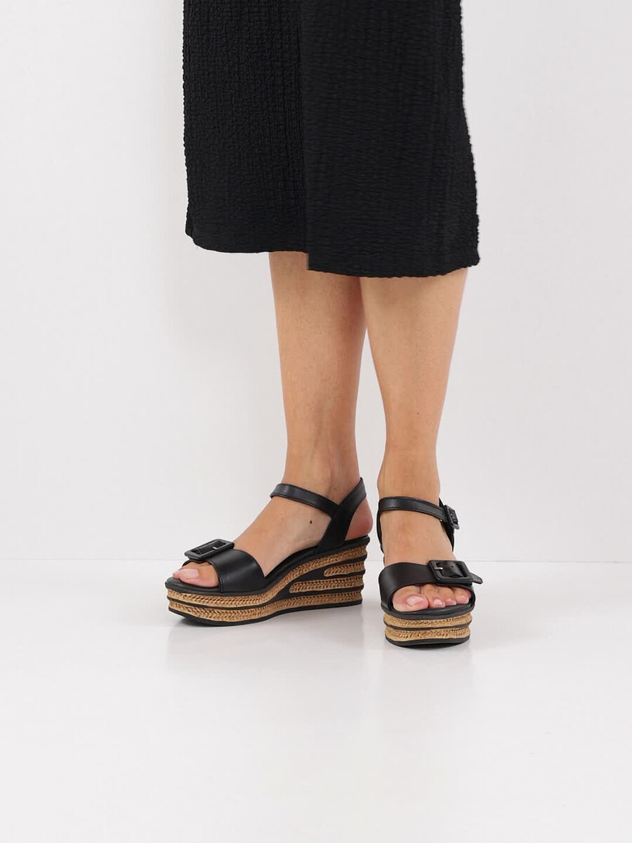 in pelle sandalo con tacco - nero 1-28310-44-001 compra tamaris sandali online