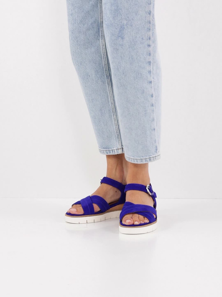 in pelle con tacco sandalo blu 1-28202-42-187 compra tamaris sandali online