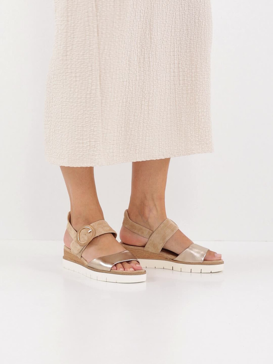 in pelle con tacco sandalo beige 1-28206-42-445 compra tamaris sandali online